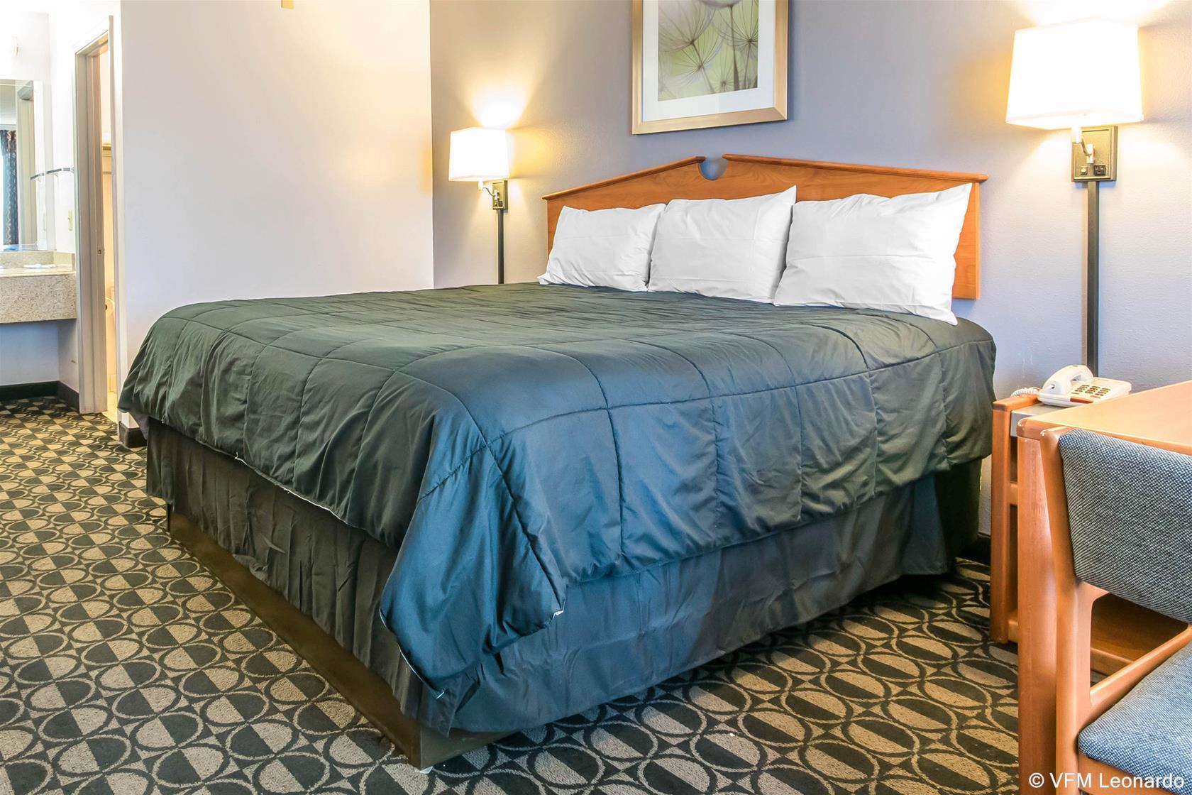 Studio 6 Suites Louisville Ky Airport/Expo Center Exteriör bild