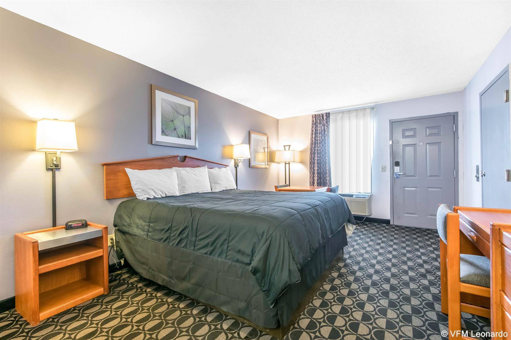 Studio 6 Suites Louisville Ky Airport/Expo Center Exteriör bild
